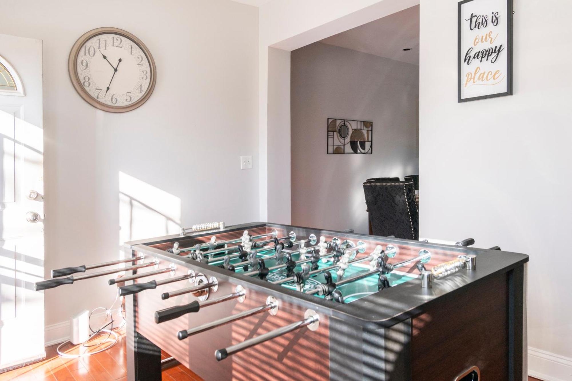 Charming 4 Bedroom House!1 Mile From Capitol Hill!